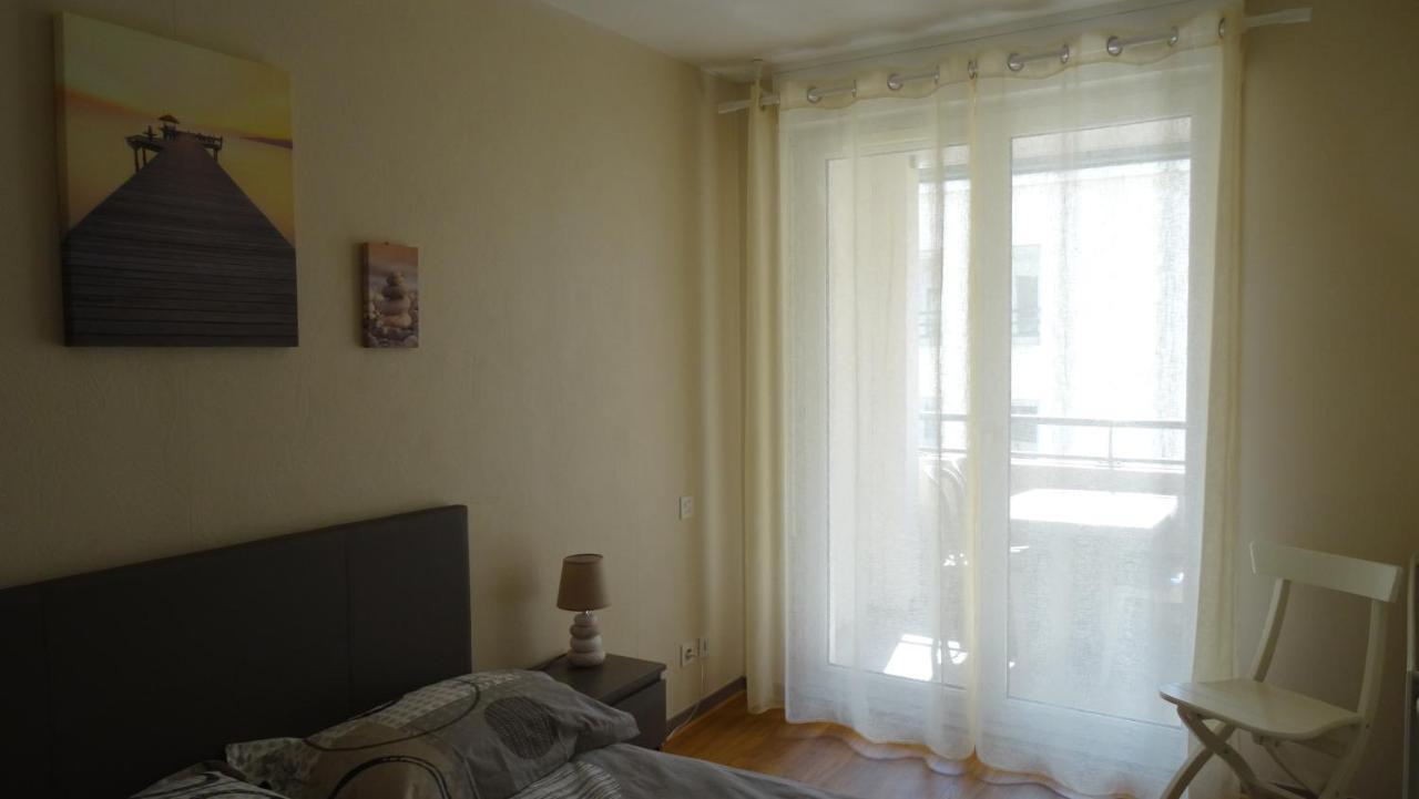 Appart T2 Standing Tout Confort Avec Balcon - Parking En Option Лион Екстериор снимка